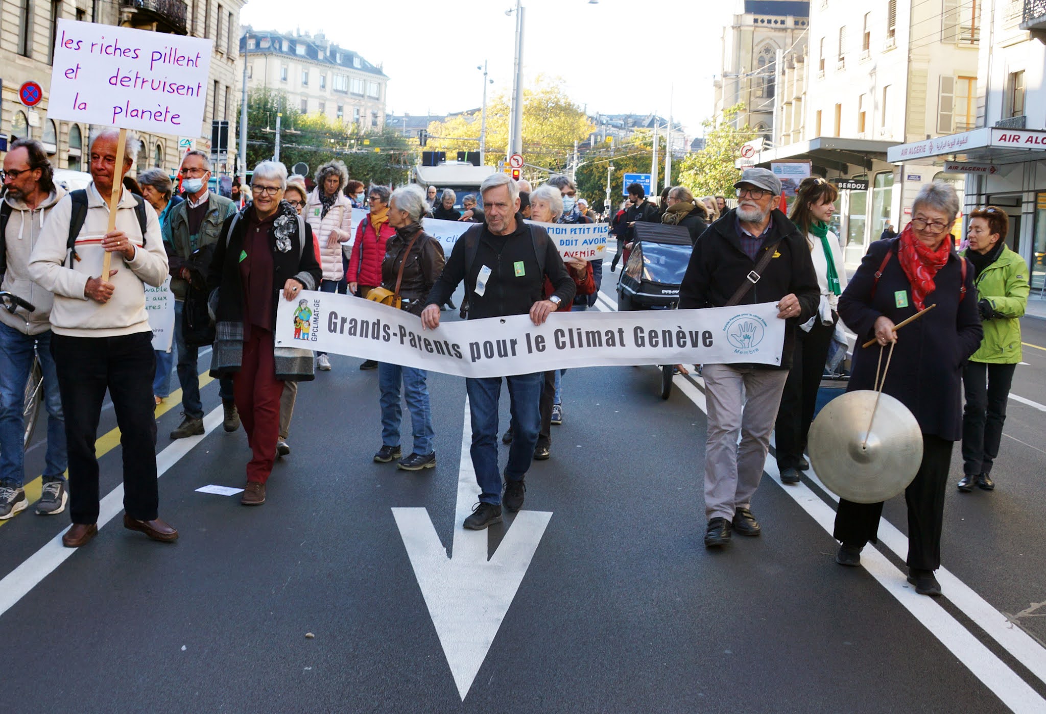 Reflets genevois de la grève mondiale du climat du 22 octobre